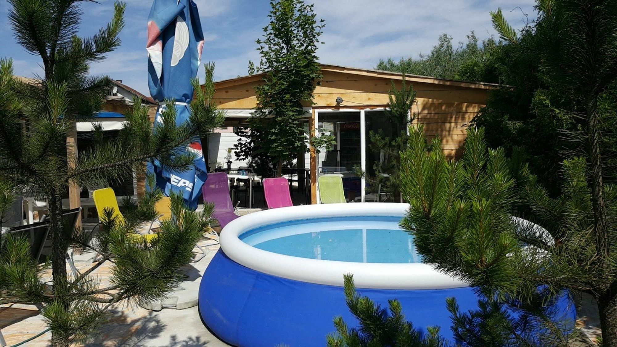 זאגרב Logistic Youth Centre מראה חיצוני תמונה